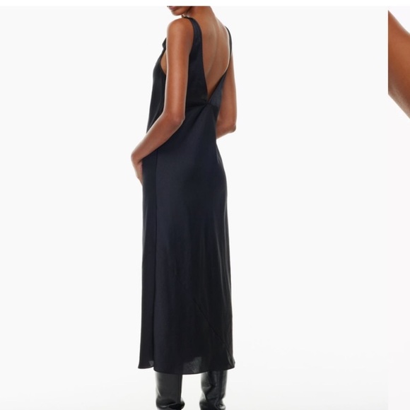 Goddess Satin Dress (SEE PHOTOS) - Picture 5 of 6